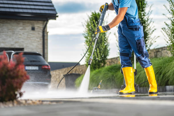 Best Deck Pressure Washing  in Cecil Bishop, PA
